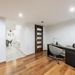 Da Vinci Loft - Stylish Loft By Corvin, Ac & Smart Tv