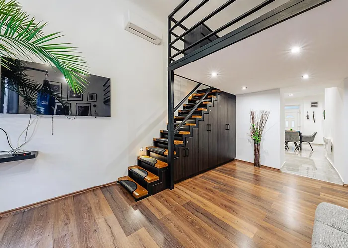 Apartmán Da Vinci Loft - Stylish Loft By Corvin, Ac & Smart Tv *