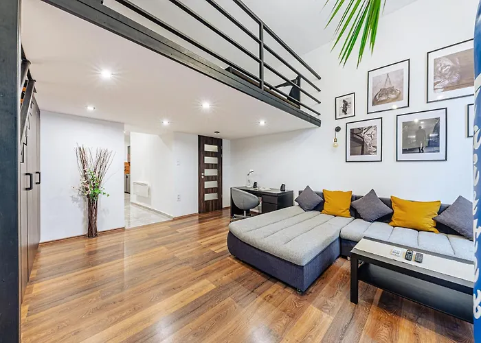 Apartmán Da Vinci Loft - Stylish Loft By Corvin, Ac & Smart Tv Budapešť