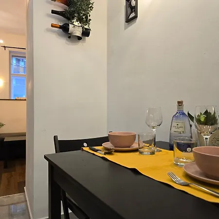 Da Vinci Loft By Corvin - Near M3 Metro Apartment Budapest