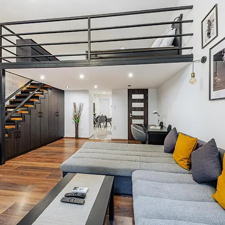 Da Vinci Loft - Stylish Loft By Corvin, Ac & Smart Tv בודפשט