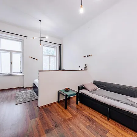 Da Vinci Loft - Stylish Loft By Corvin, Ac & Smart Tv דירה בודפשט