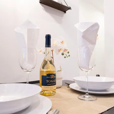 Appartement Da Vinci Loft By Corvin - Near M3 Metro Budapest