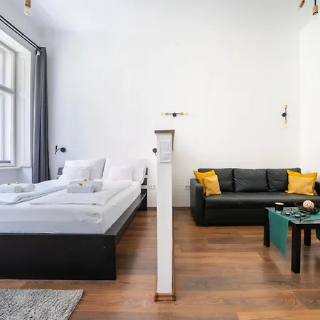 Da Vinci Loft By Corvin - Near M3 Metro * Budapest