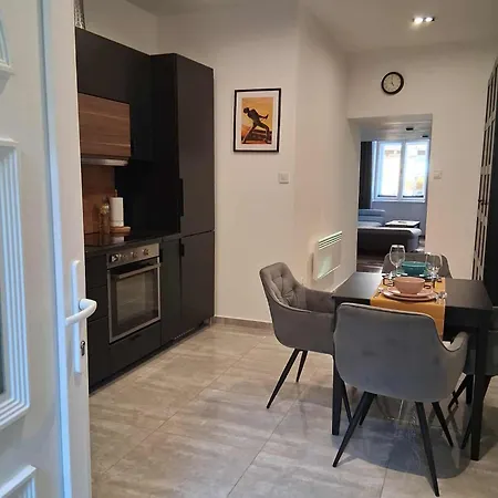 Da Vinci Loft By Corvin - Near M3 Metro Appartement *